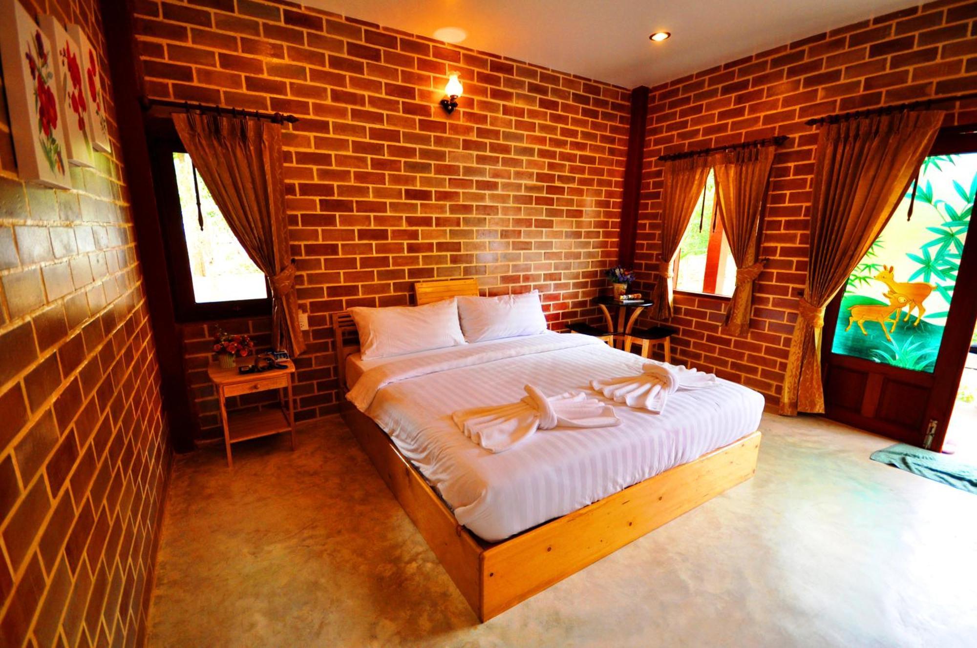 Theerama Cottage Suan Phueng Δωμάτιο φωτογραφία