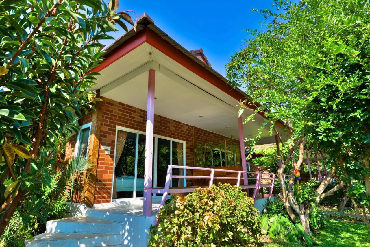 Theerama Cottage Suan Phueng Εξωτερικό φωτογραφία