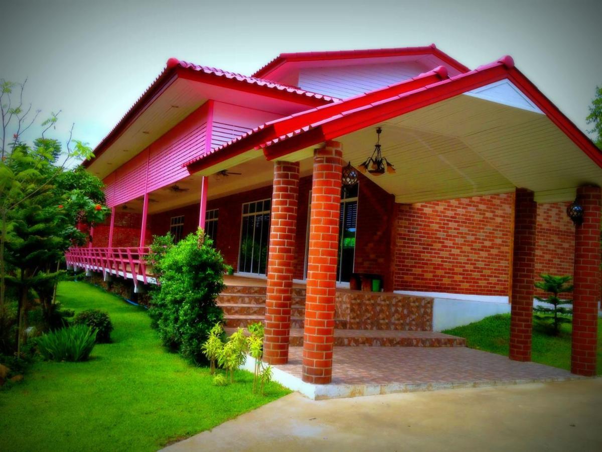 Theerama Cottage Suan Phueng Εξωτερικό φωτογραφία